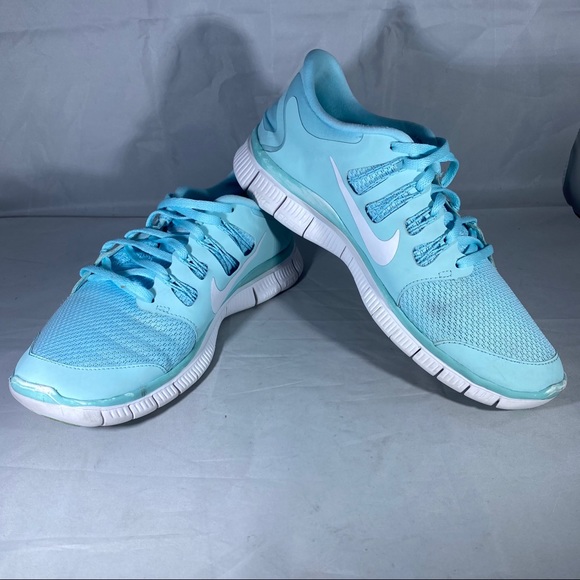 EUC: Nike Free Run 5.0 Light Blue - Picture 2 of 7